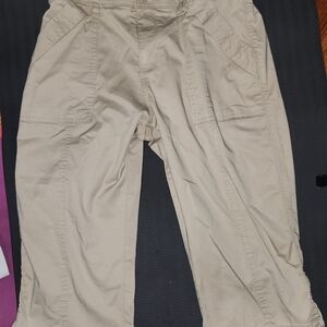 Lee Relaxed Fit Mid Rise Khaki Pants